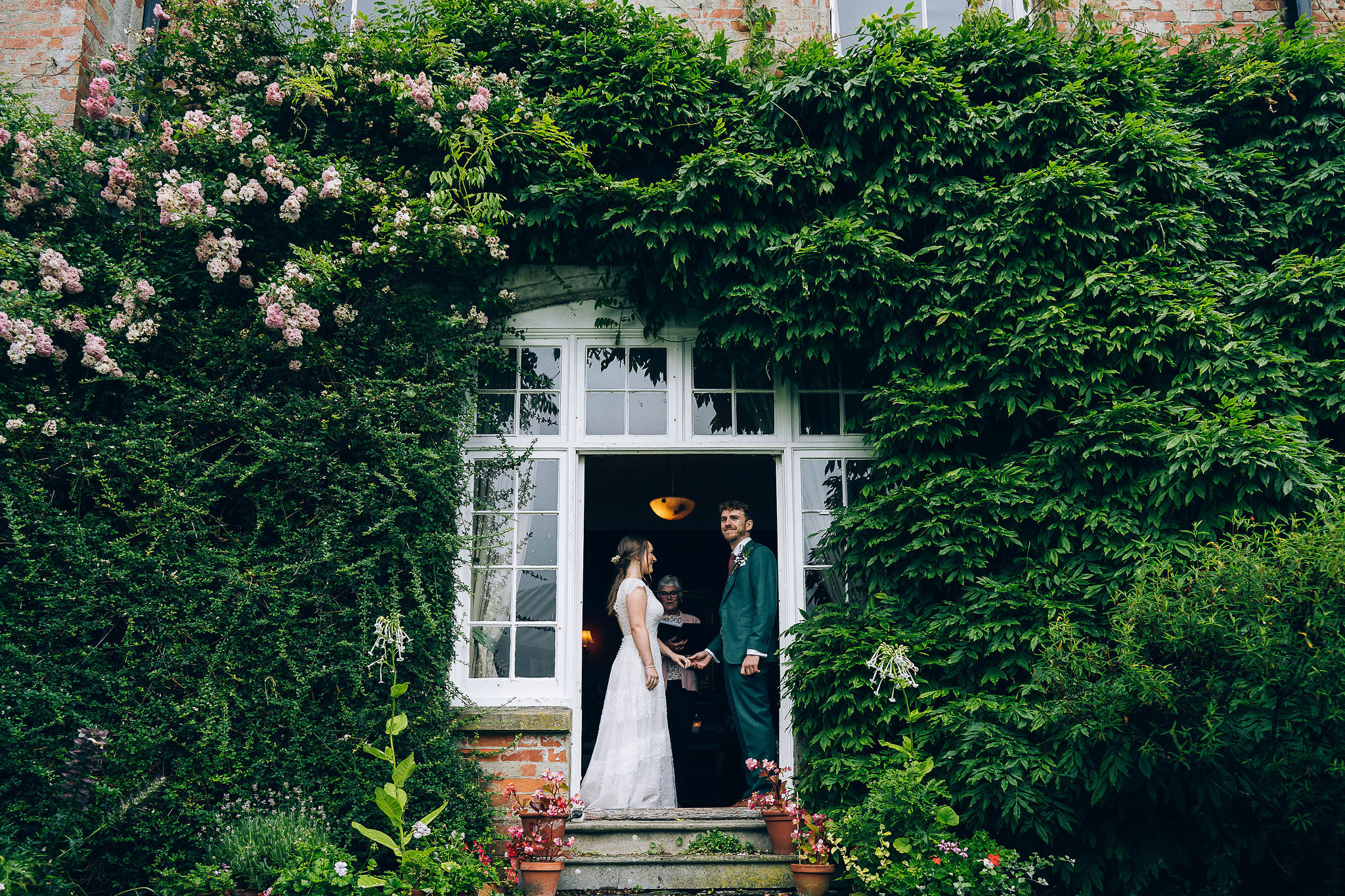 Happy Couple - Shillingstone