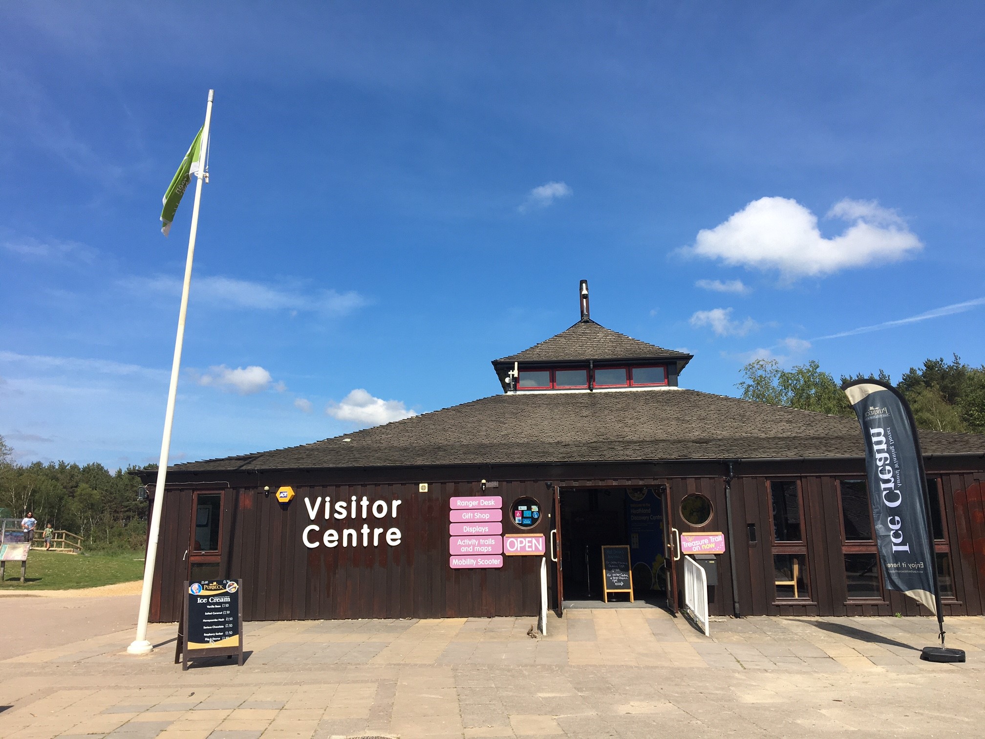 avon-heath-visitor-centre-blue-sky