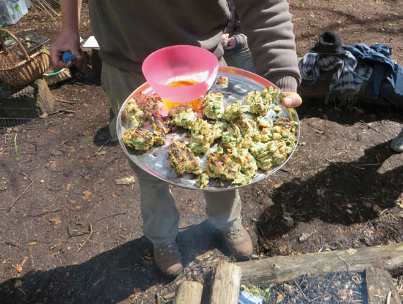 Of the wood campfire lunch